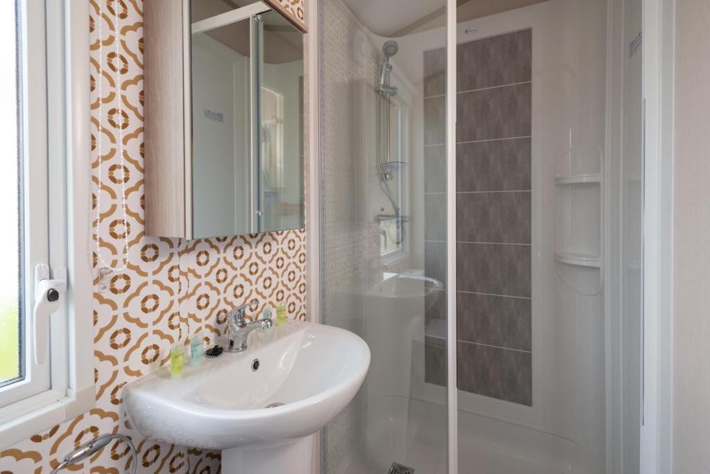 Luxury Holiday Home Sleeps 6 Pet Friendly St Austell Buitenkant foto